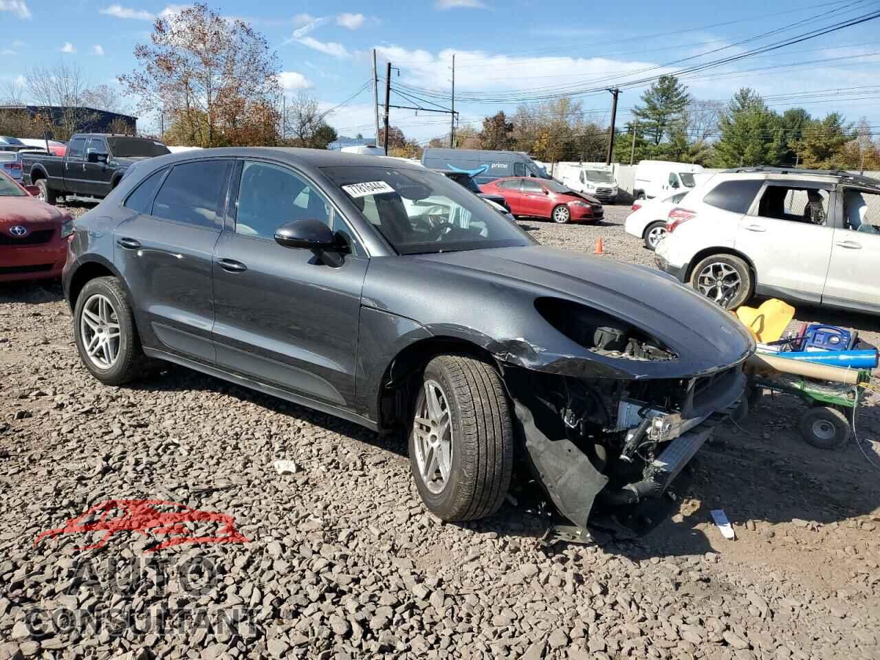 PORSCHE MACAN 2018 - WP1AA2A58JLB11367