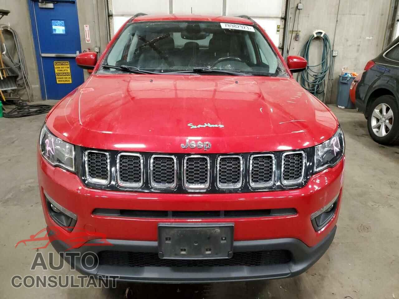 JEEP COMPASS 2018 - 3C4NJDBB9JT202302
