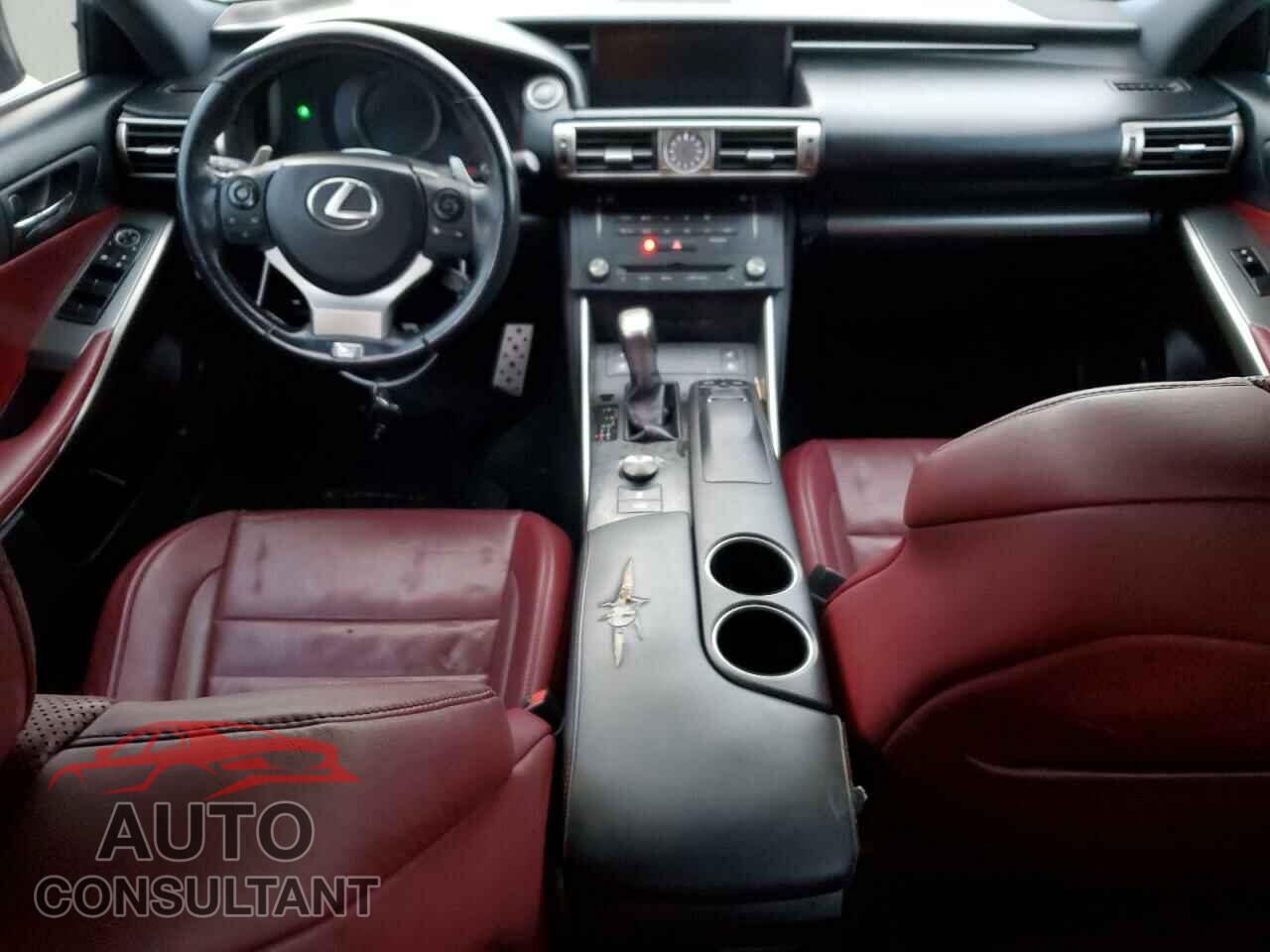LEXUS IS 2015 - JTHCE1D21F5008442