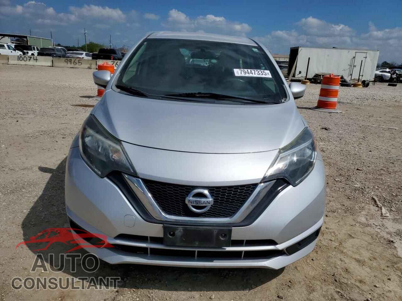 NISSAN VERSA NOTE 2017 - 3N1CE2CP9HL361814