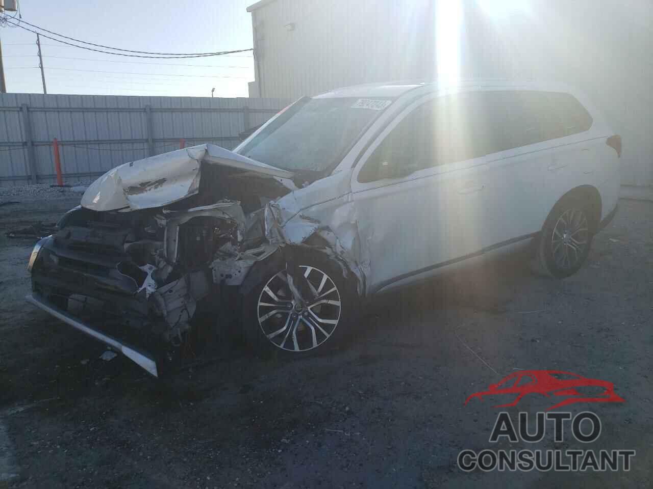MITSUBISHI OUTLANDER 2016 - JA4AD2A31GZ016818