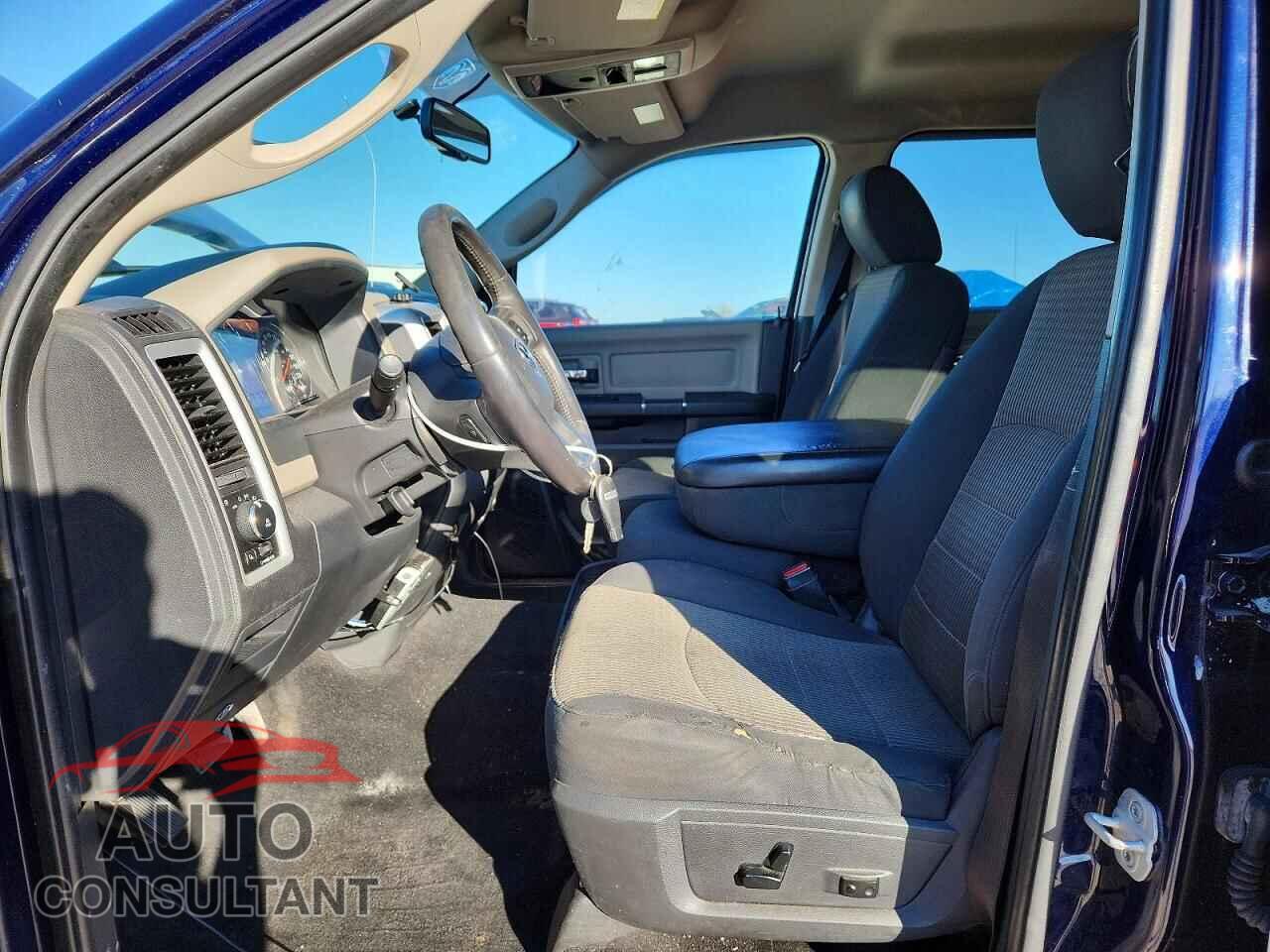 DODGE RAM 1500 2012 - 1C6RD7LT3CS295511