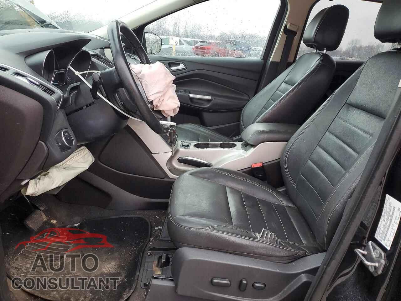 FORD ESCAPE 2013 - 1FMCU9H93DUC47144