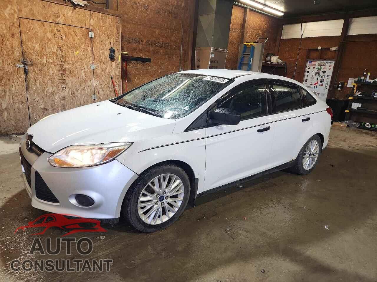 FORD FOCUS 2014 - 1FADP3E24EL346122
