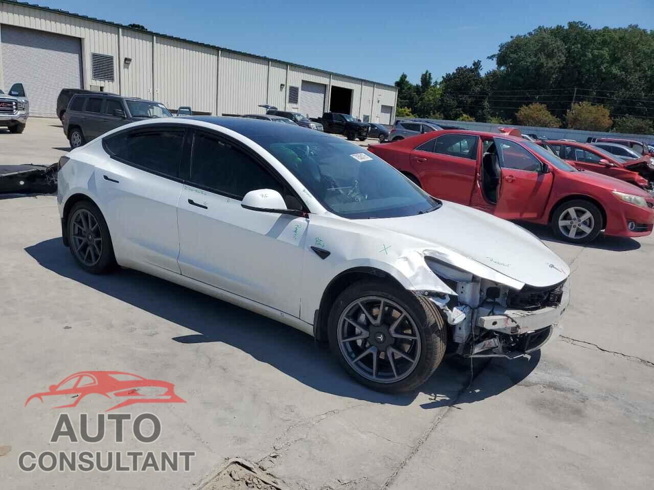 TESLA MODEL 3 2021 - 5YJ3E1EB9MF984318