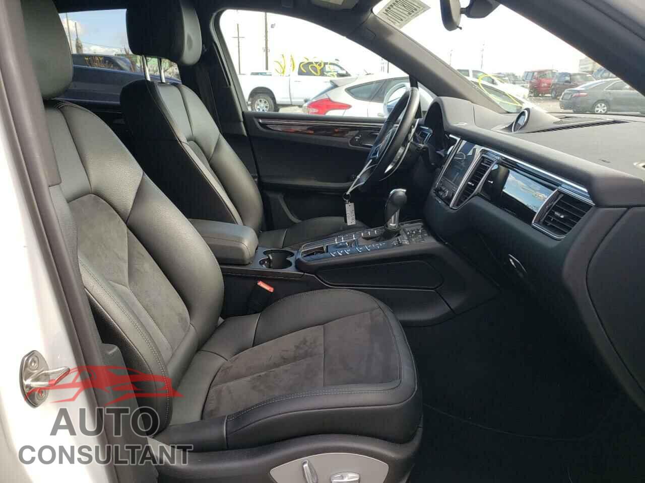 PORSCHE MACAN 2018 - WP1AA2A56JLB21363