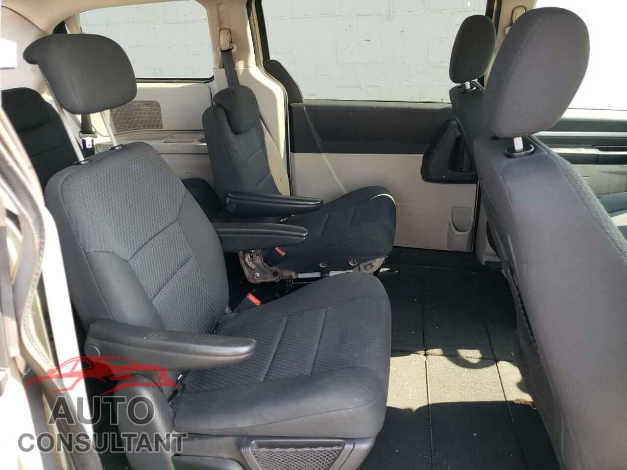 DODGE CARAVAN 2010 - 2D4RN4DE7AR204665