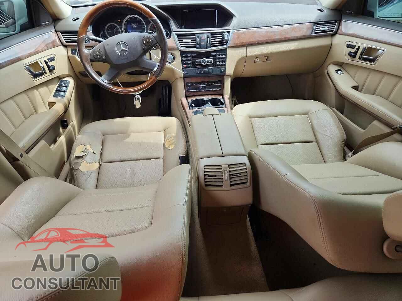 MERCEDES-BENZ E-CLASS 2013 - WDDHF5KBXDA743283