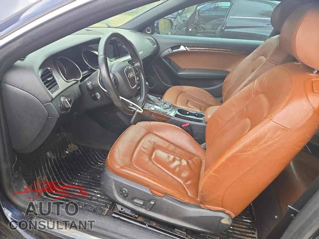 AUDI A5 2010 - WAUCKBFR6AA017984