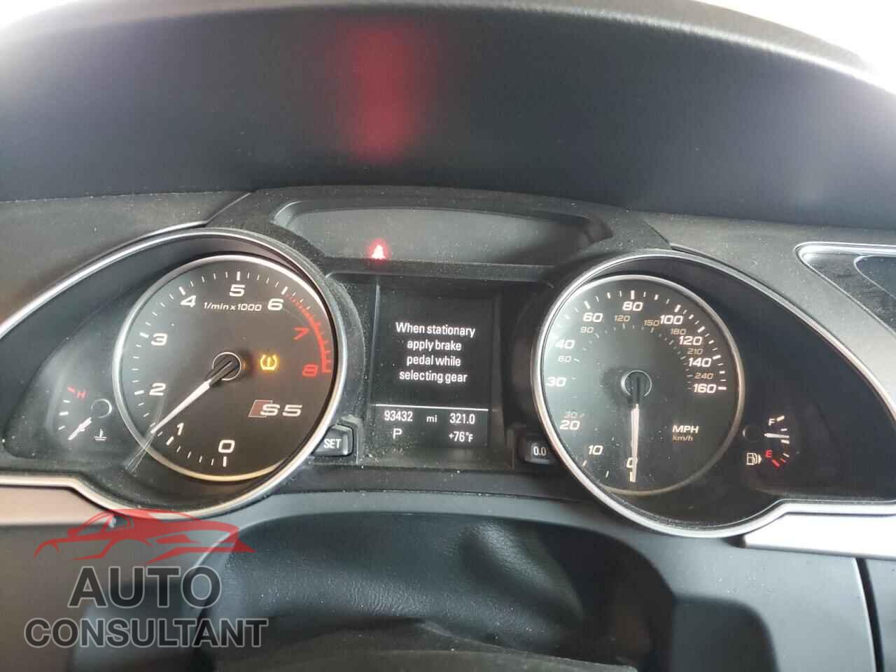 AUDI S5/RS5 2013 - WAUVGAFR2DA042552