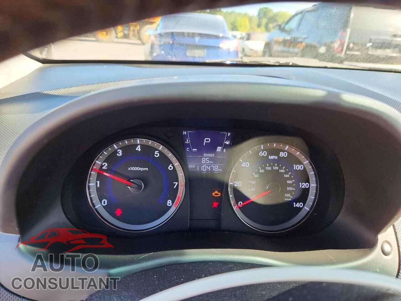 HYUNDAI ACCENT 2013 - KMHCU5AEXDU111609