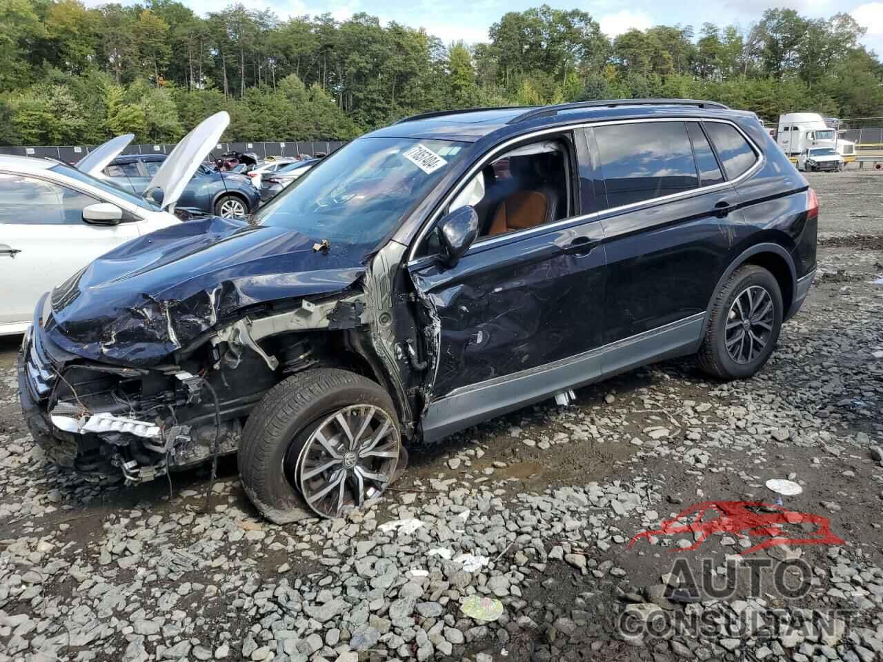 VOLKSWAGEN TIGUAN 2018 - 3VV2B7AXXJM205316