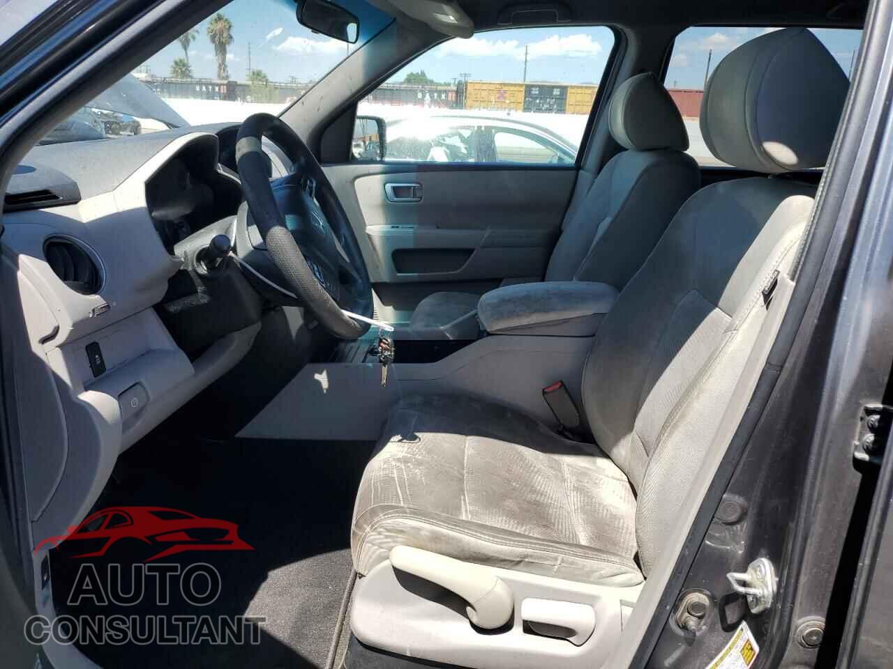 HONDA PILOT 2013 - 5FNYF3H24DB007467