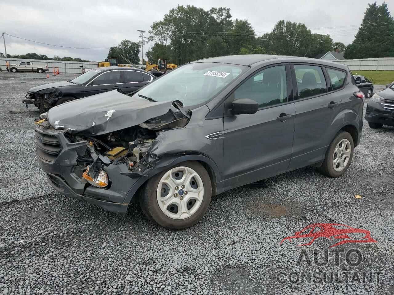FORD ESCAPE 2018 - 1FMCU0F7XJUA39531