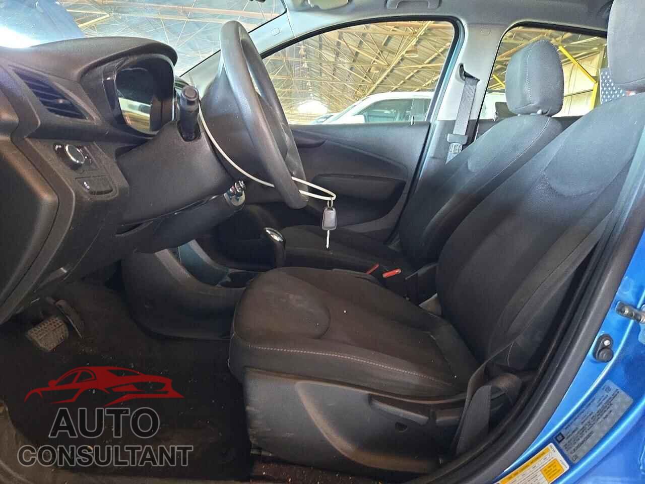 CHEVROLET SPARK 2017 - KL8CB6SA8HC828283