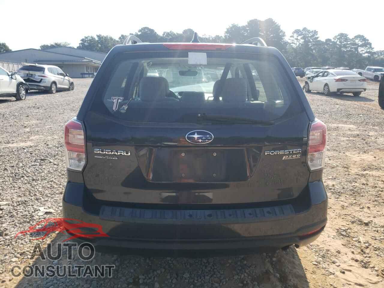 SUBARU FORESTER 2017 - JF2SJABC6HH462175