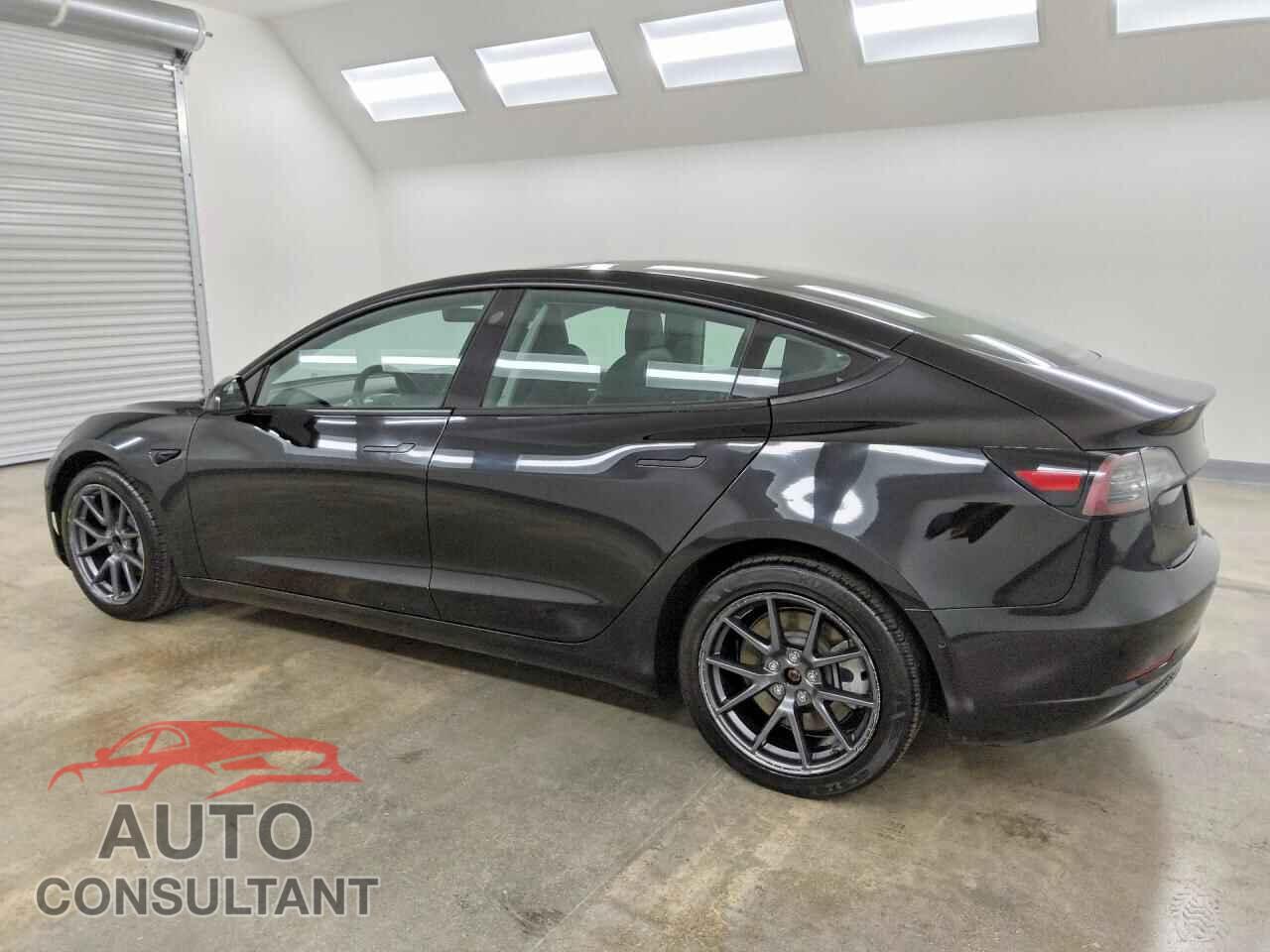 TESLA MODEL 3 2022 - 5YJ3E1EA0NF186265