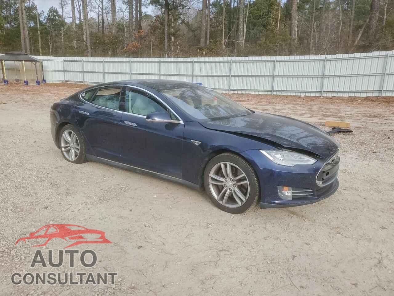 TESLA MODEL S 2013 - 5YJSA1CP6DFP14100