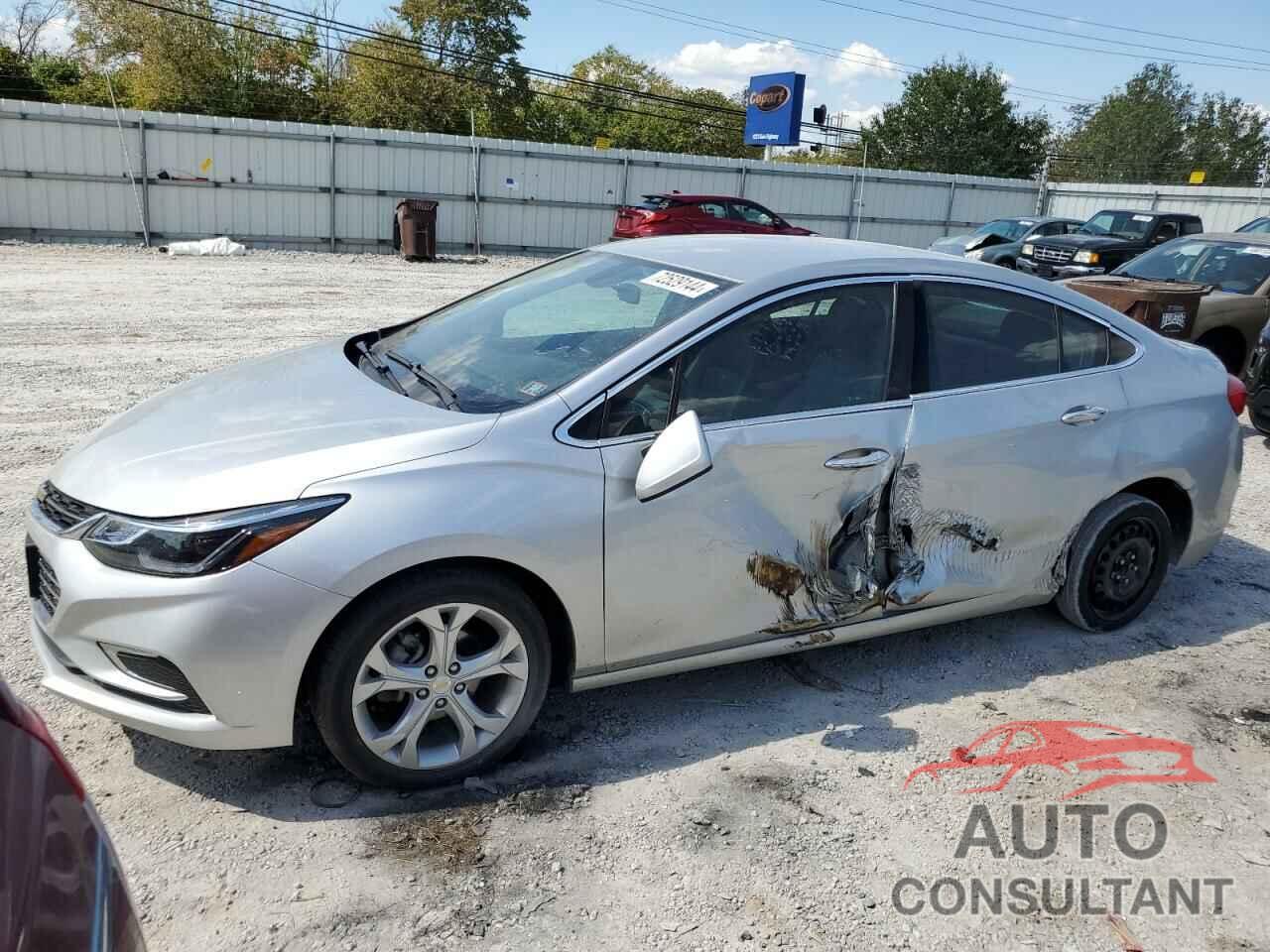 CHEVROLET CRUZE 2018 - 1G1BF5SM4J7169346