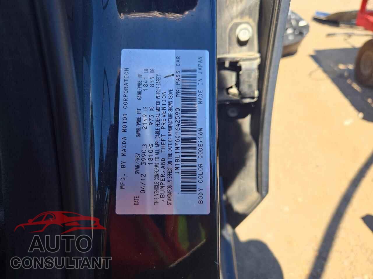 MAZDA 3 2012 - JM1BL1M76C1642590