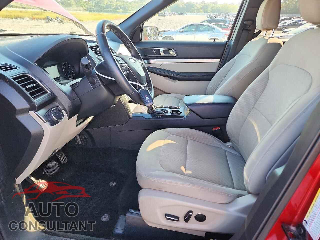 FORD EXPLORER 2018 - 1FM5K7D84JGB15116