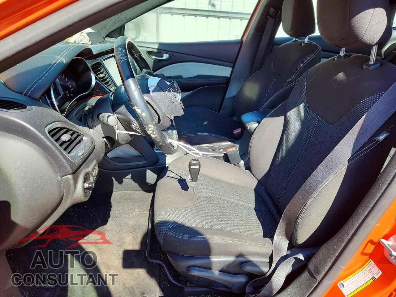DODGE DART 2015 - 1C3CDFBB3FD277184
