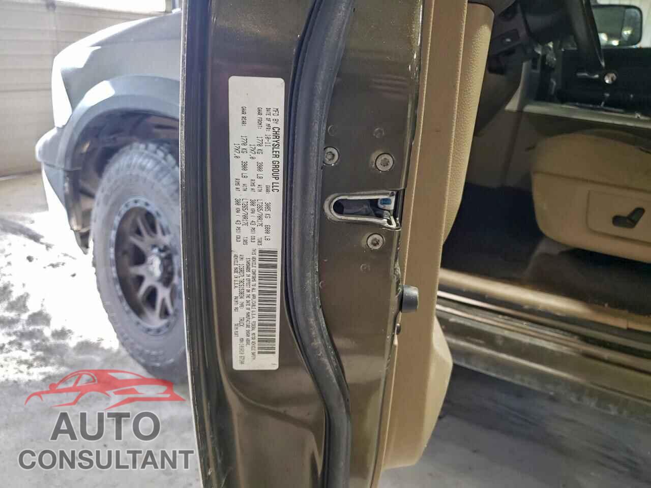 DODGE RAM 1500 2012 - 1C6RD7LT8CS153834