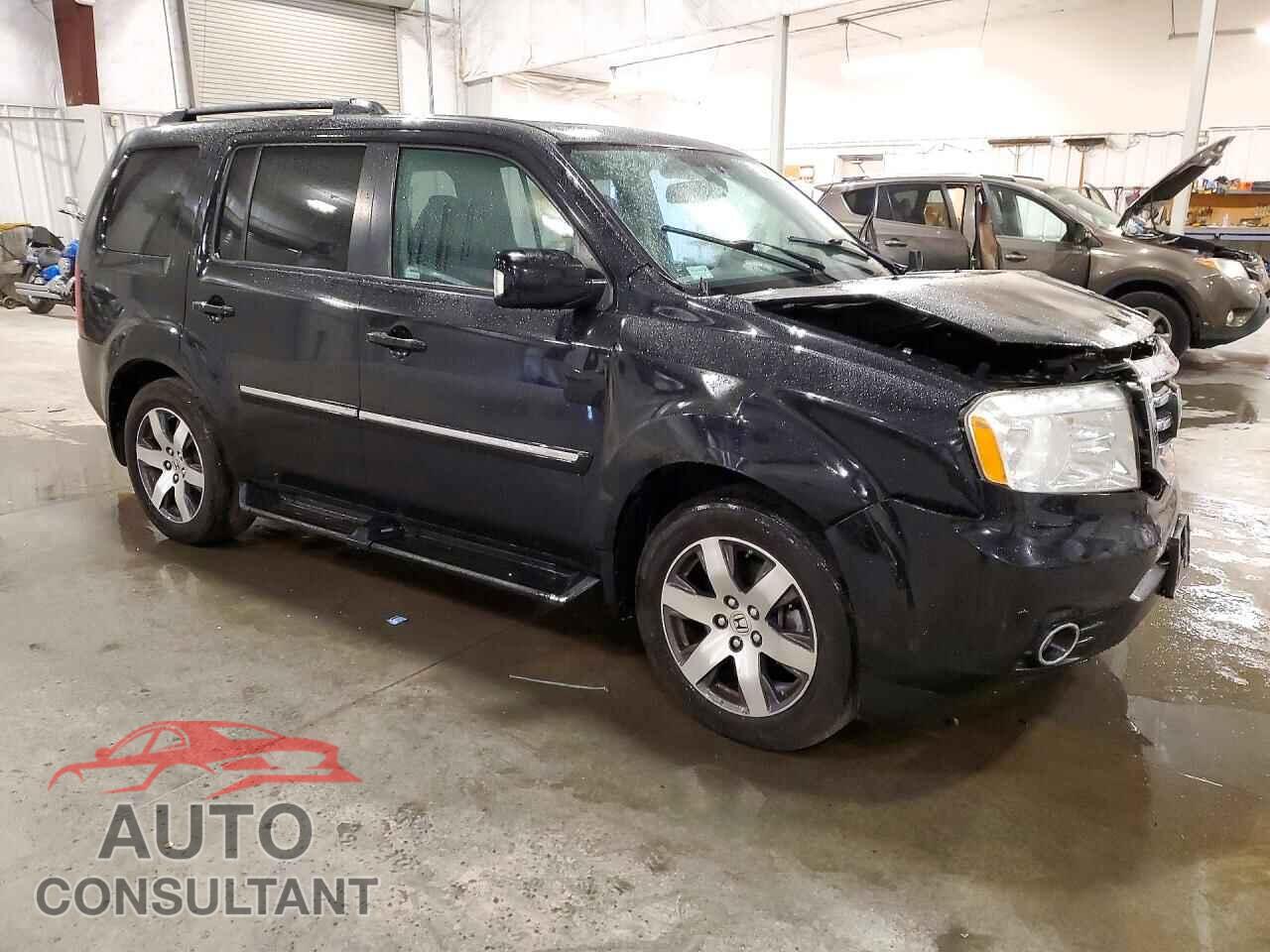 HONDA PILOT 2013 - 5FNYF4H94DB004880