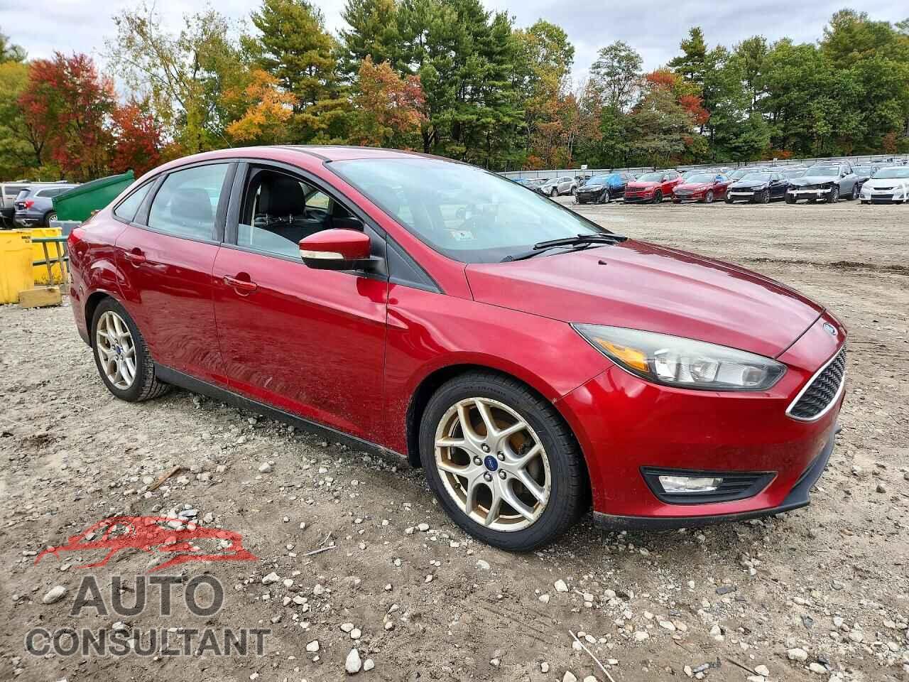 FORD FOCUS 2015 - 1FADP3F29FL283955