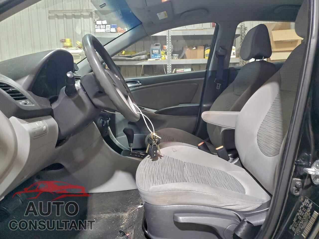 HYUNDAI ACCENT 2015 - KMHCT5AE3FU217356