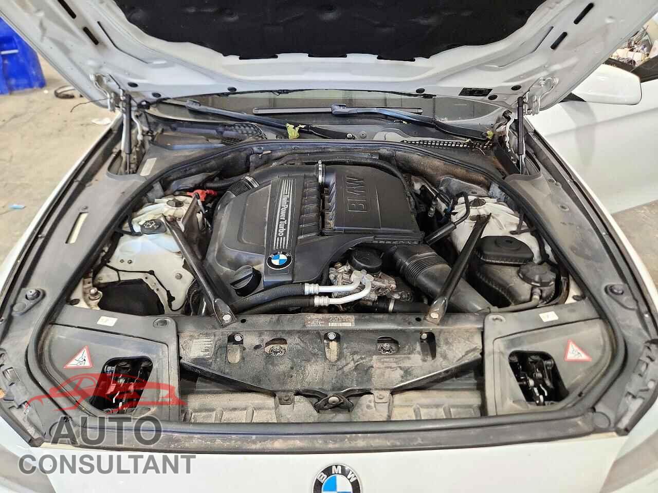 BMW 5 SERIES 2011 - WBAFU7C58BC878546