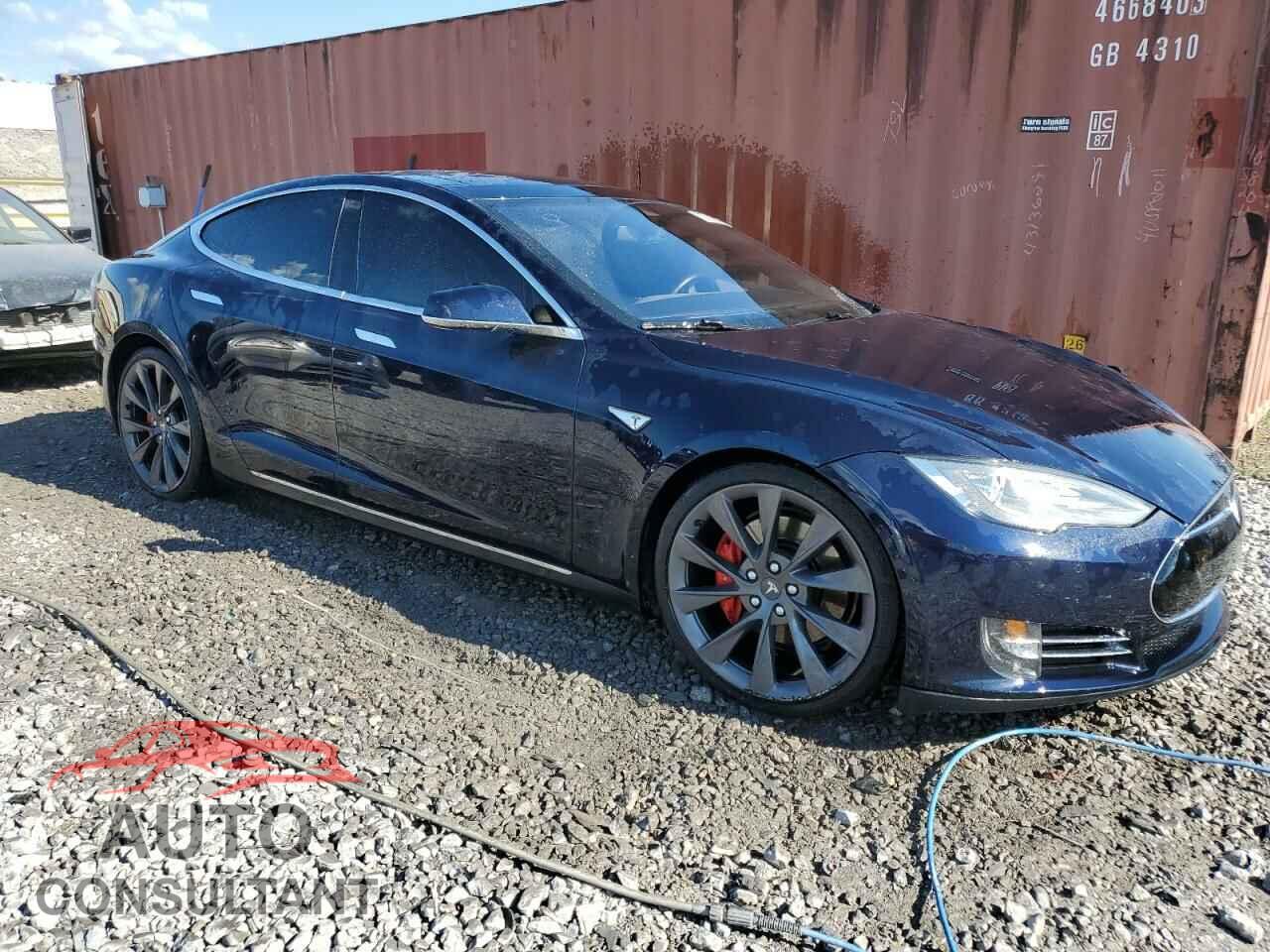 TESLA MODEL S 2015 - 5YJSA4H47FF083554