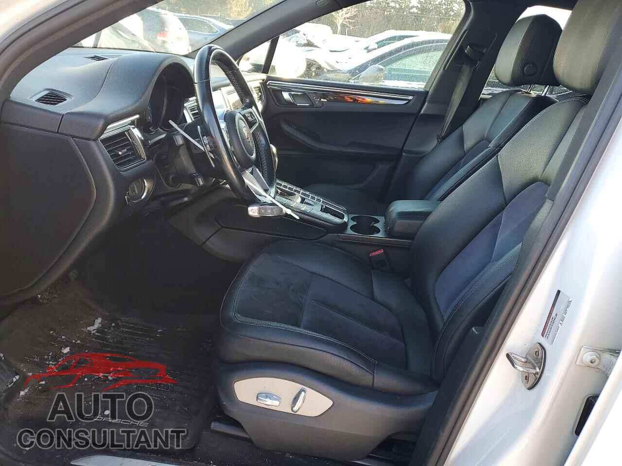 PORSCHE MACAN 2017 - WP1AB2A54HLB12345