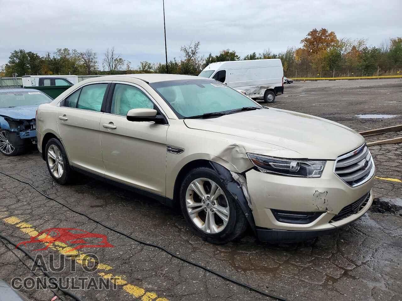 FORD TAURUS 2017 - 1FAHP2E83HG133191