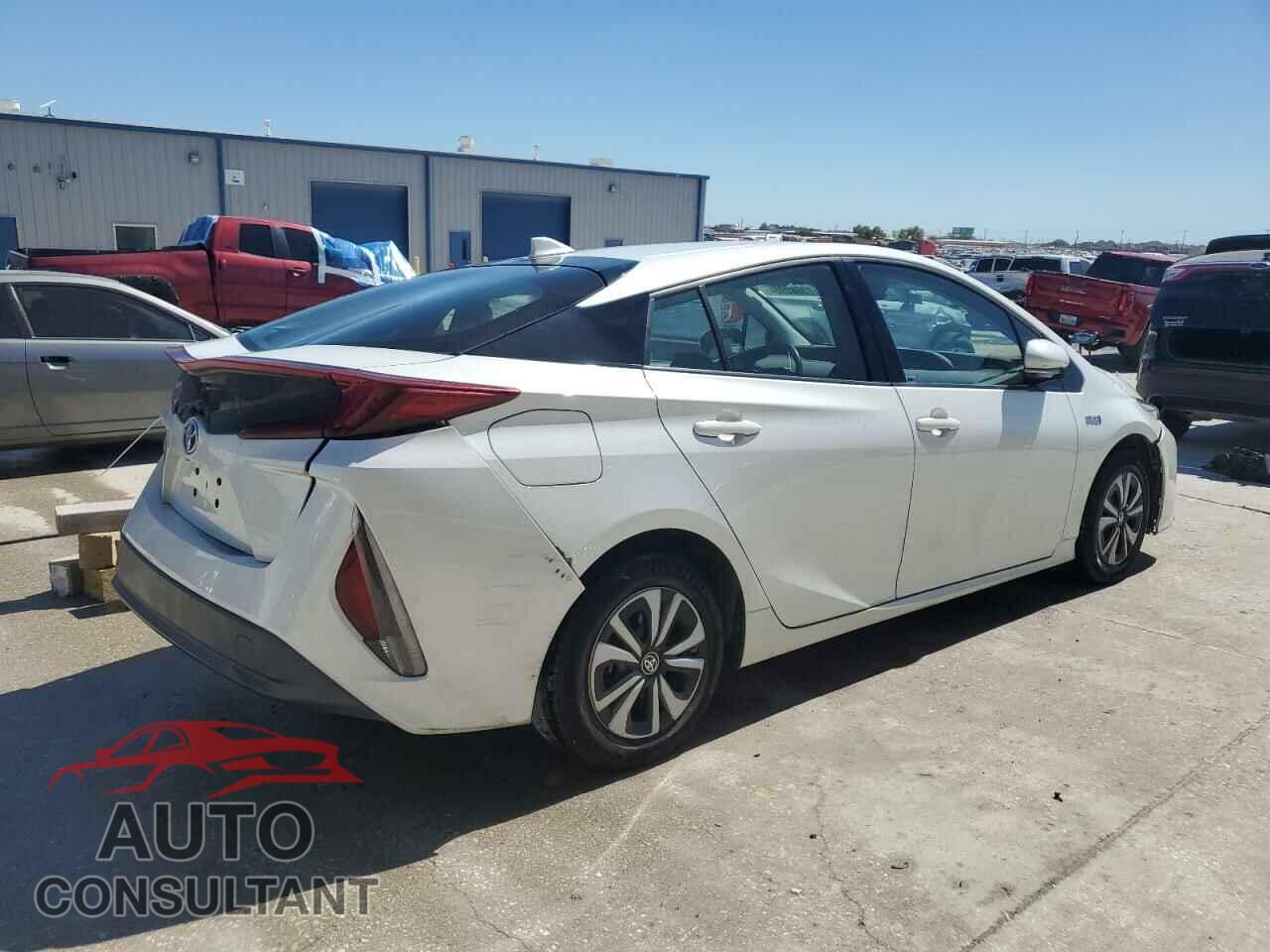 TOYOTA PRIUS 2017 - JTDKARFP5H3044648