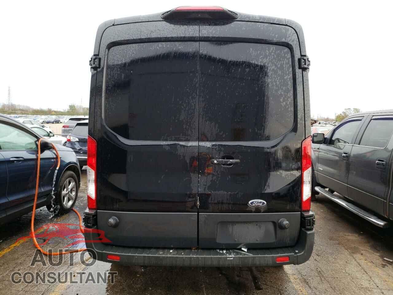 FORD TRANSIT 2018 - 1FTYR2CM6JKB34875