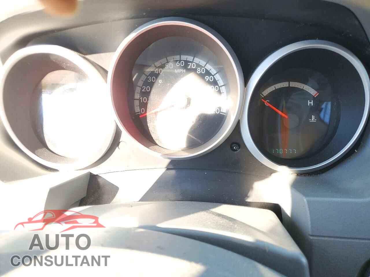 DODGE CARAVAN 2010 - 2D4RN4DE2AR297448