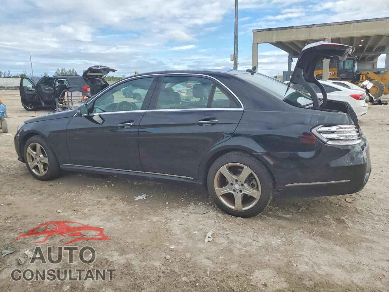 MERCEDES-BENZ E-CLASS 2014 - WDDHF5KB3EA851004