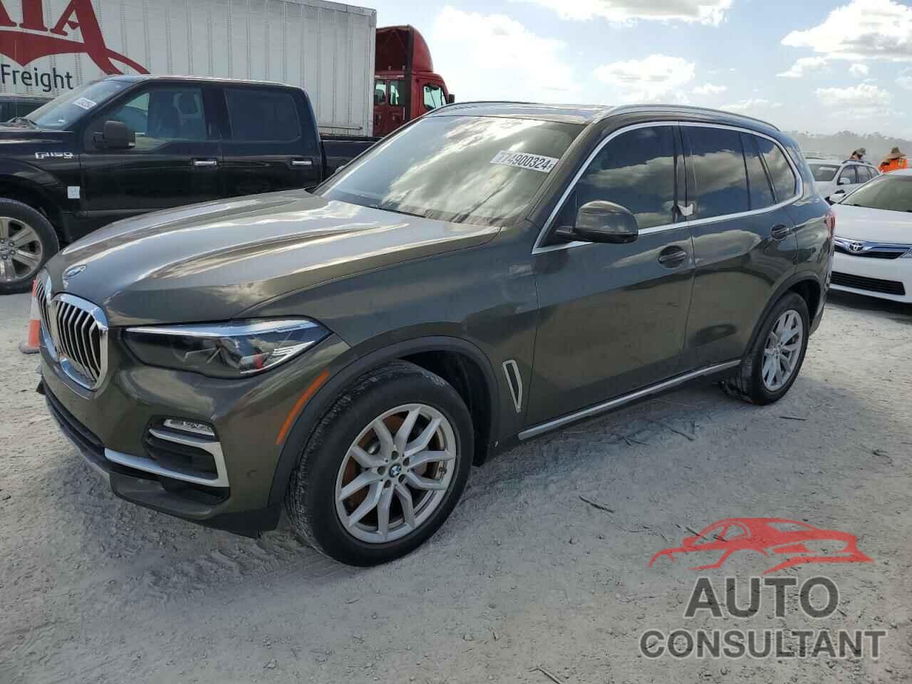 BMW X5 2021 - 5UXCR4C04M9E83632