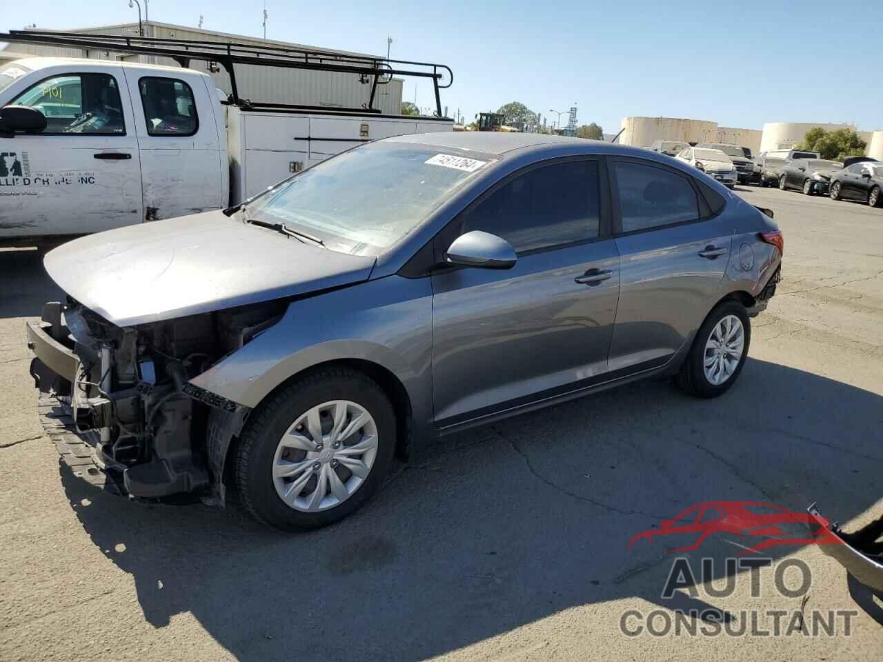 HYUNDAI ACCENT 2018 - 3KPC24A37JE024781