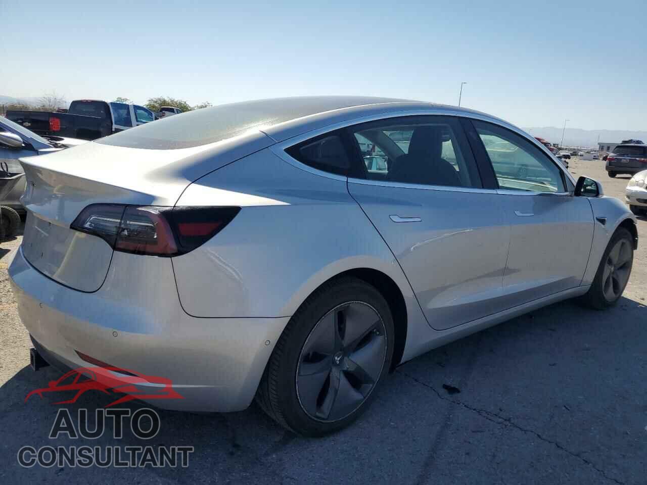TESLA MODEL 3 2018 - 5YJ3E1EA2JF078532