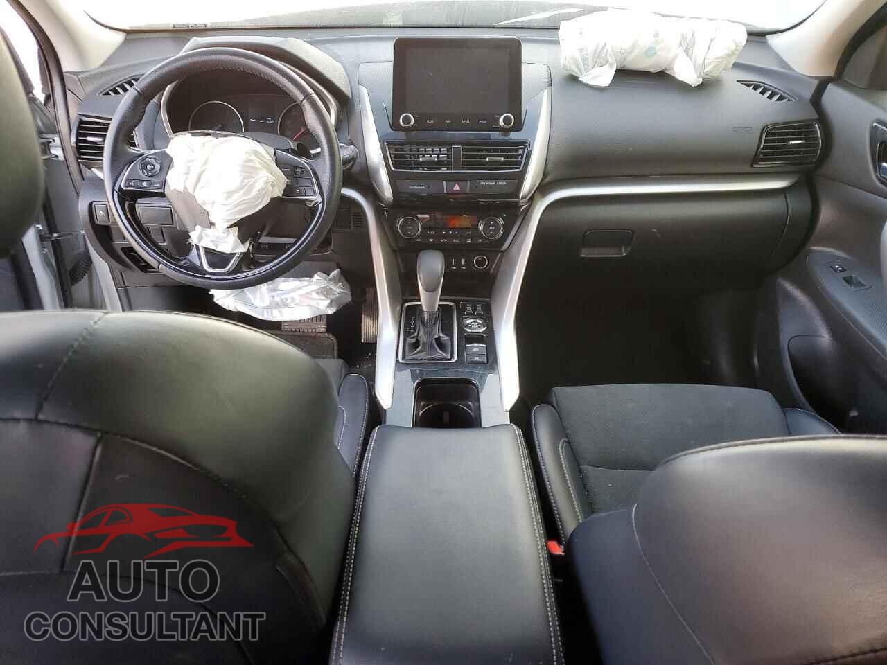 MITSUBISHI ECLIPSE 2024 - JA4ATWAA3RZ044454