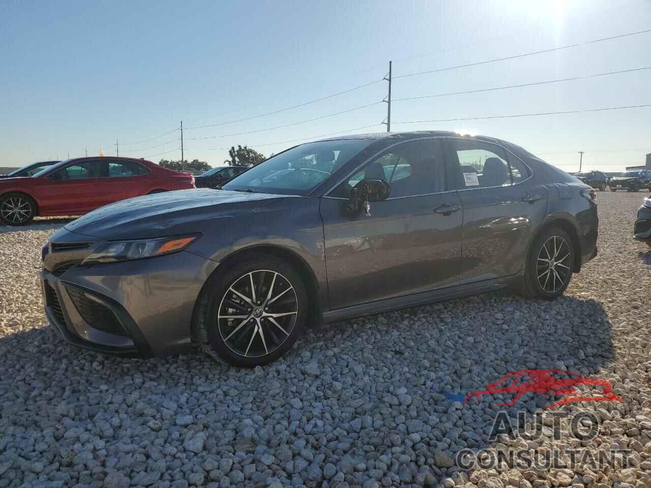 TOYOTA CAMRY 2023 - 4T1T11AK8PU814251