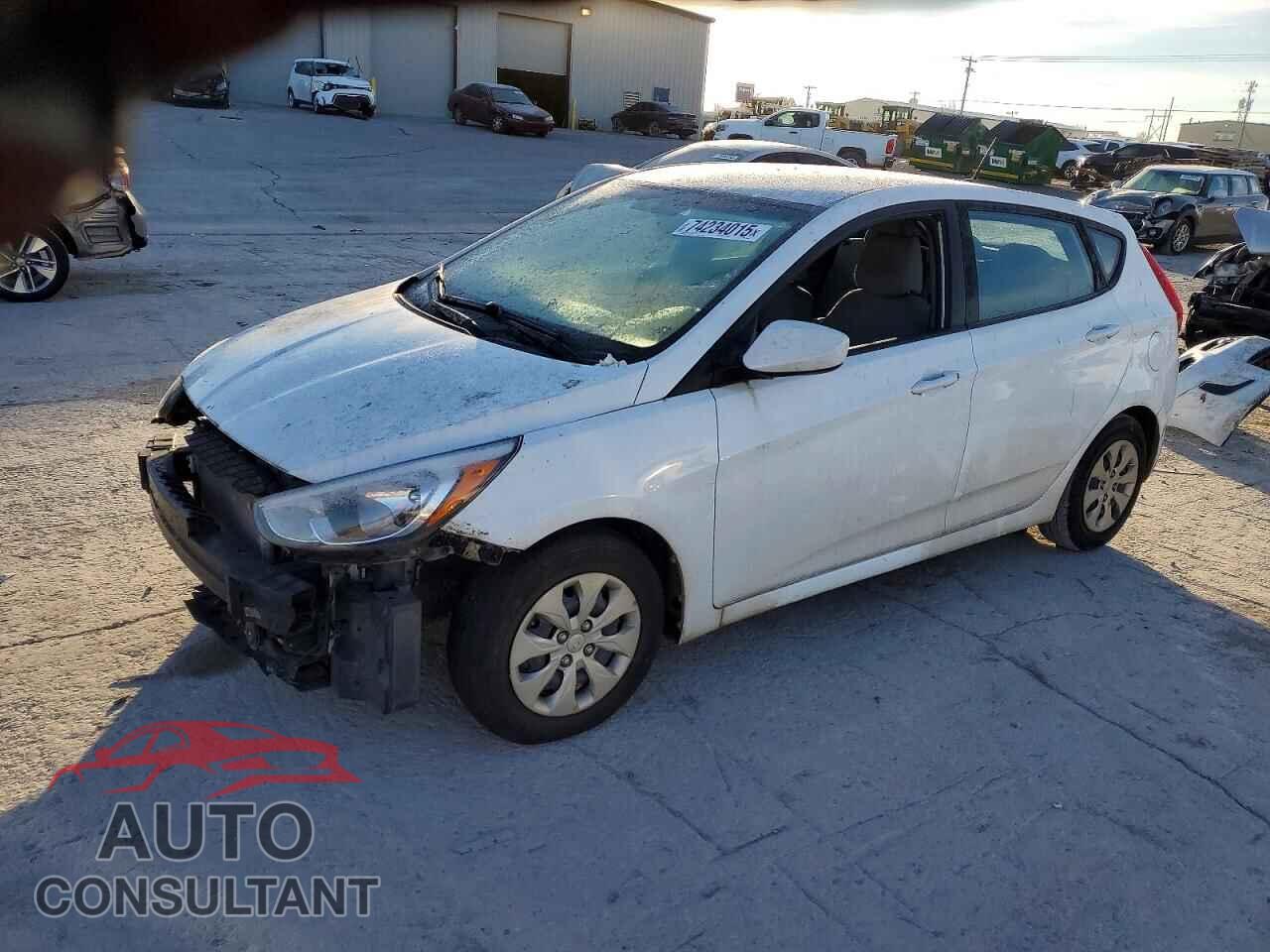 HYUNDAI ACCENT 2017 - KMHCT5AEXHU343054