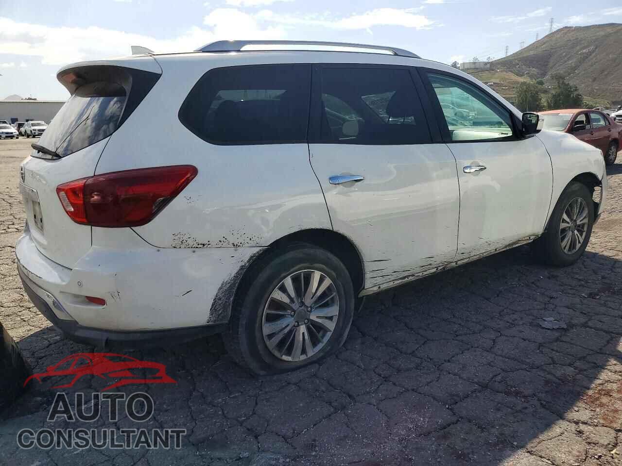 NISSAN PATHFINDER 2019 - 5N1DR2MN5KC580710