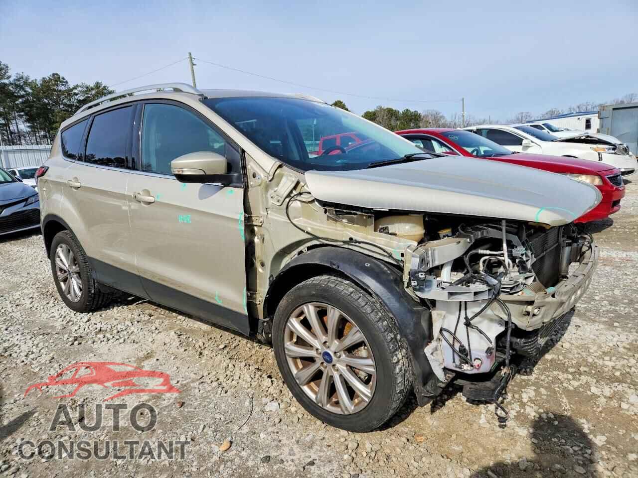 FORD ESCAPE 2017 - 1FMCU0J92HUB73176