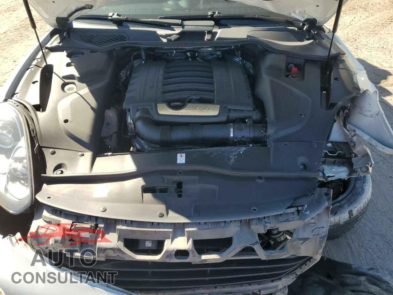 PORSCHE CAYENNE 2017 - WP1AA2A27HKA81008