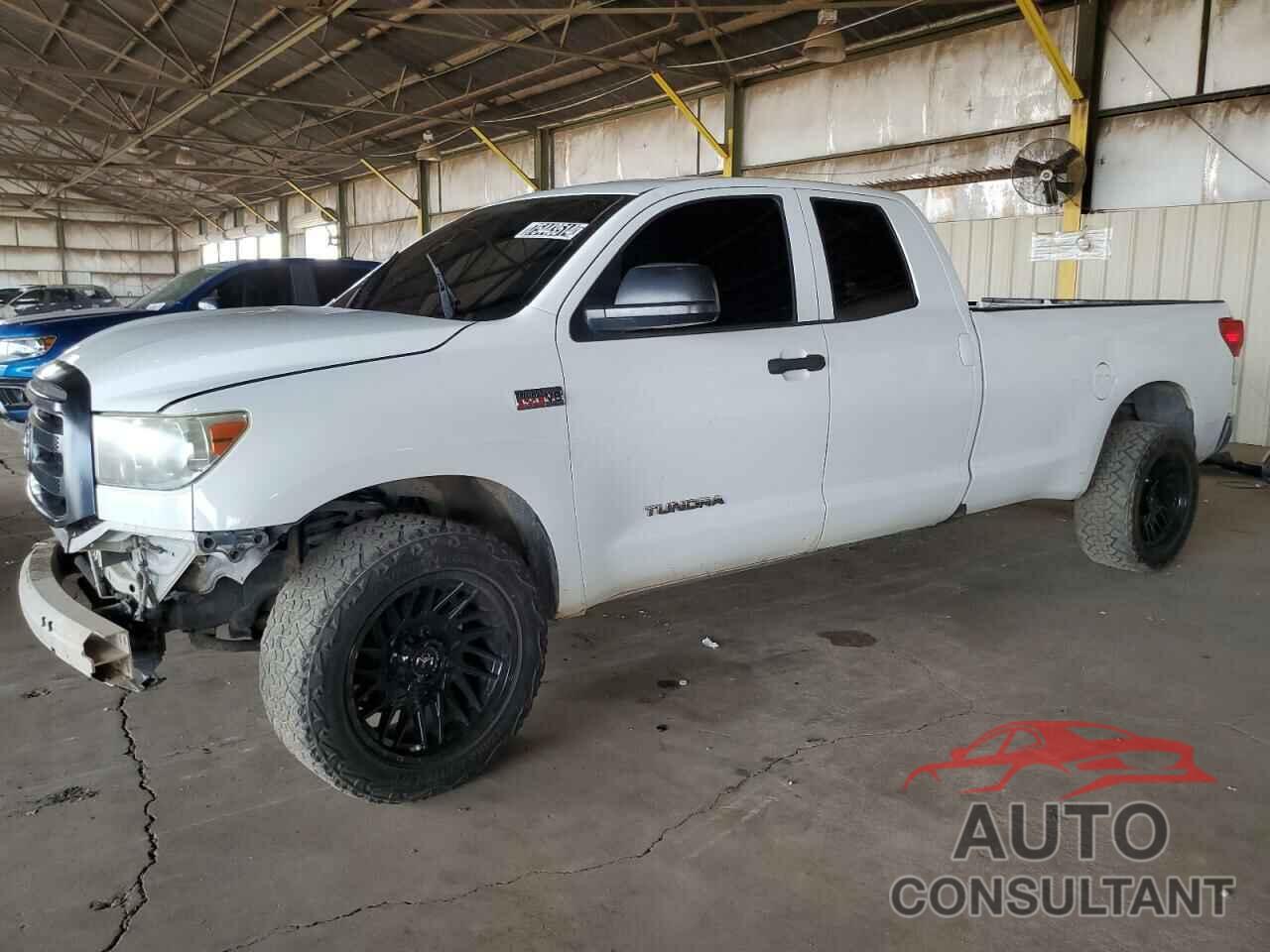 TOYOTA TUNDRA 2013 - 5TFTY5F12DX007922
