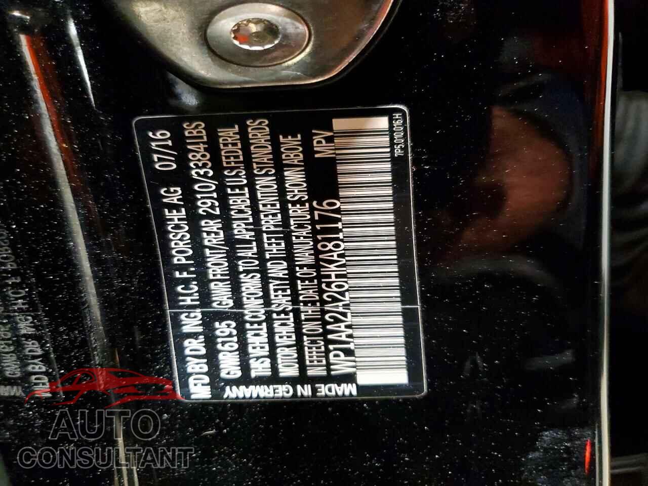 PORSCHE CAYENNE 2017 - WP1AA2A26HKA81176