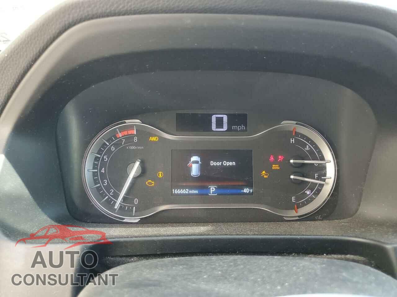 HONDA PILOT 2017 - 5FNYF6H94HB022510